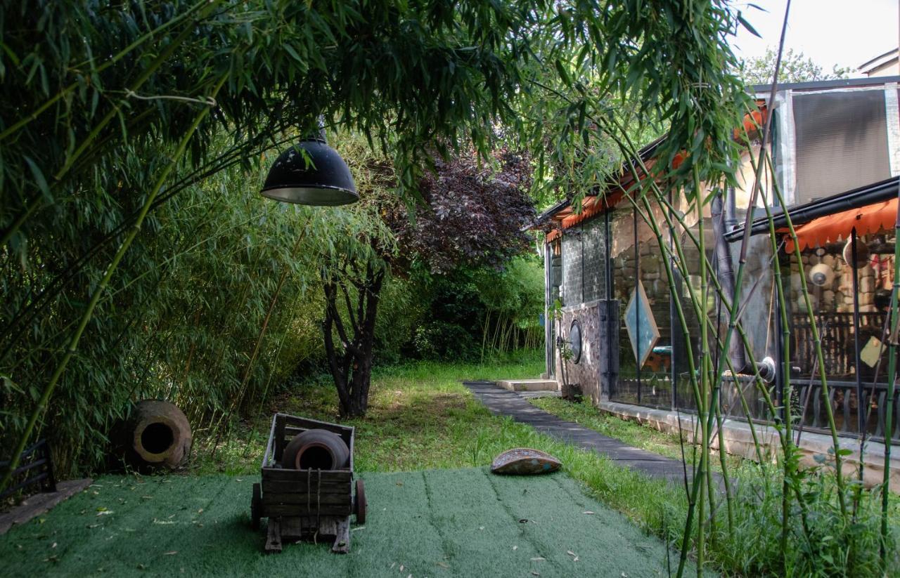 Qilimcha'S Guesthouse-Art Museum Telavi Exteriör bild