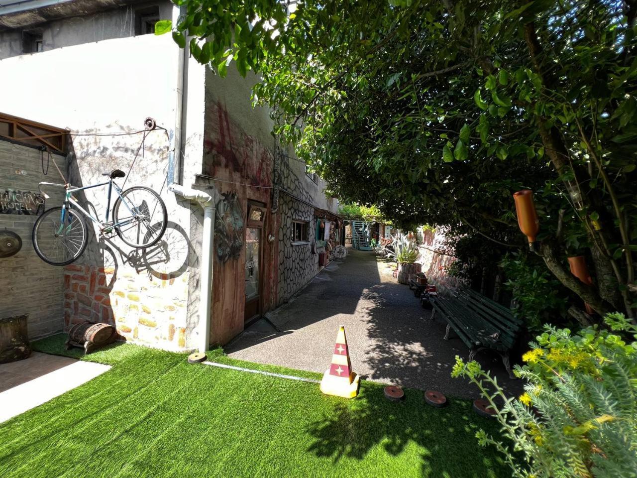 Qilimcha'S Guesthouse-Art Museum Telavi Exteriör bild