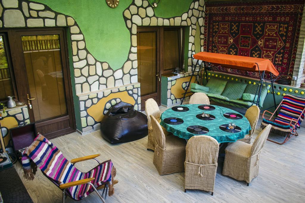 Qilimcha'S Guesthouse-Art Museum Telavi Exteriör bild